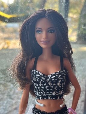 Barbie Doll 2021 You can be anything - Fast Cast Clinic, extra dress